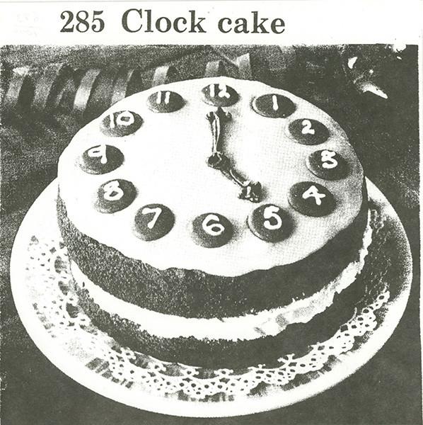 Boyracer - 285 Clock Cake