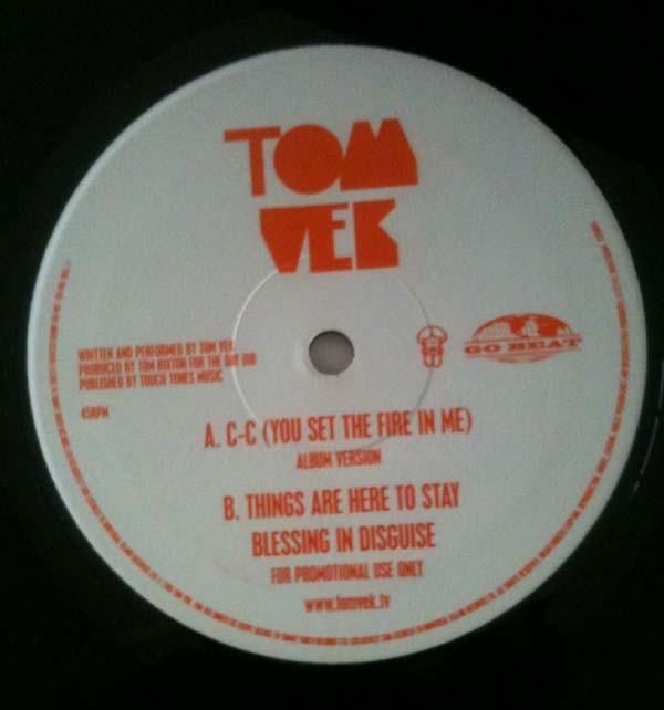 Tom Vek - C-C (You Set The Fire In Me)